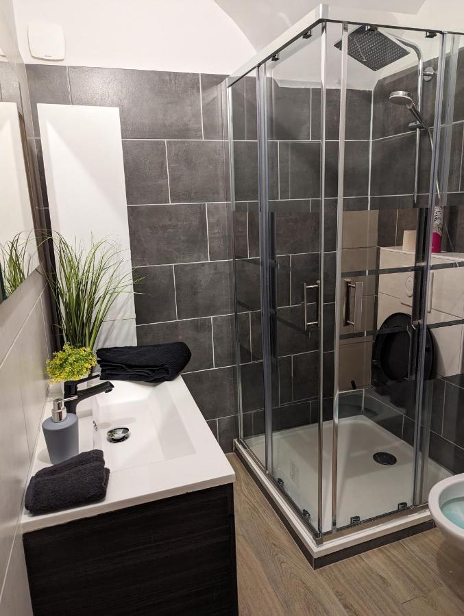 Appartement 30M² Pourrieres Ngoại thất bức ảnh
